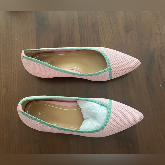 NIB - Vionic Dahlia Women’s Point Toes Flats  - Pink / Green - Size 7.5 - Picture 4 of 7